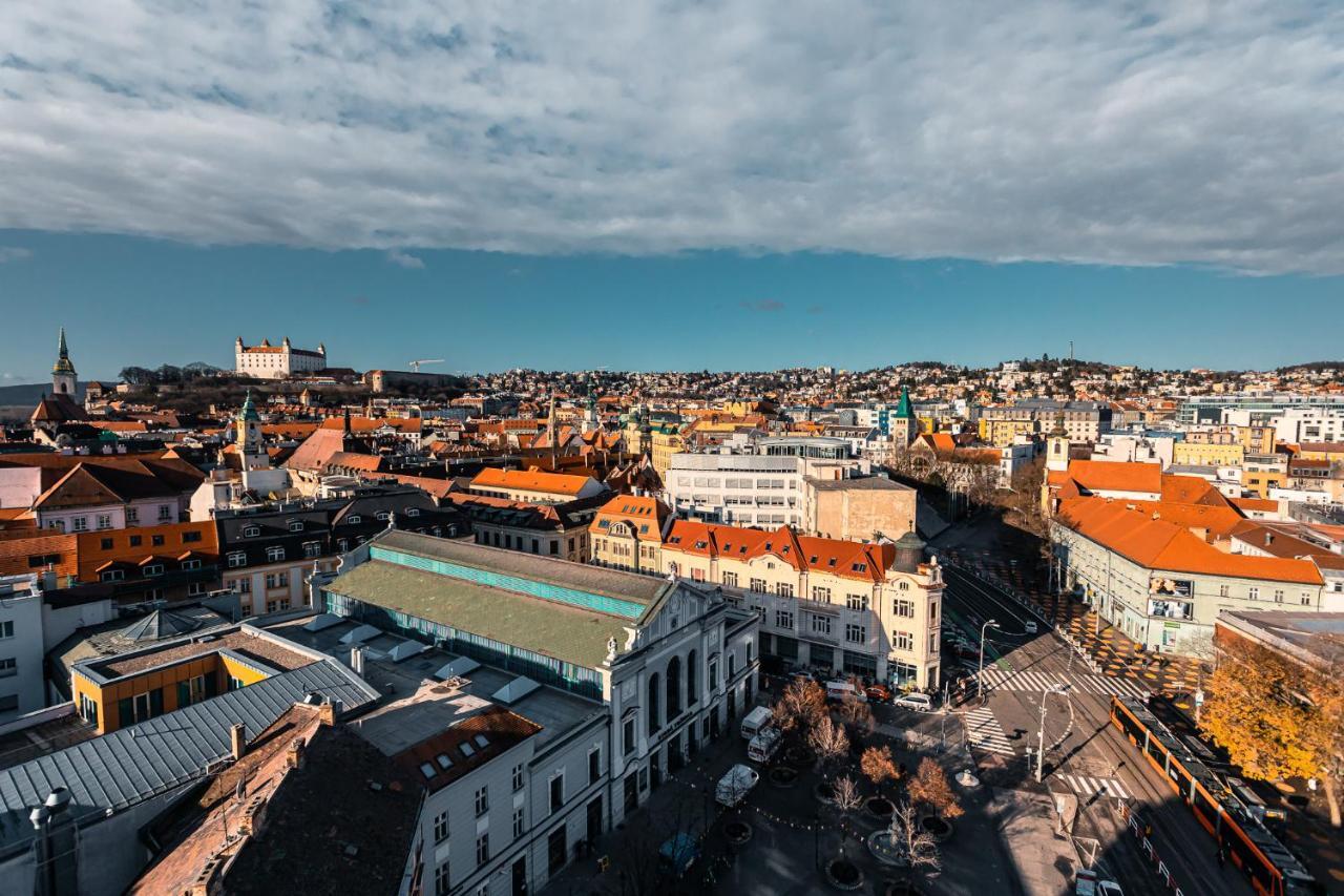 Top Floor Manderla Bratislava Exteriér fotografie